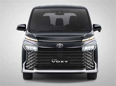 Harga Toyota Voxy 2022