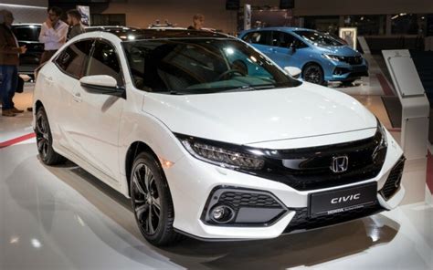 Harga dan Fasilitas yang Ditawarkan oleh Honda Civic Terbaru