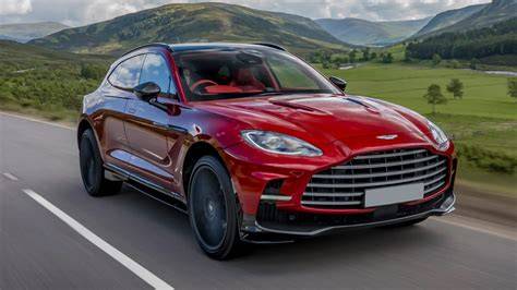 Harga Aston Martin DBX