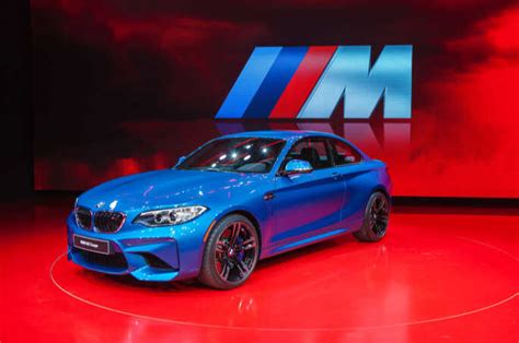 Harga BMW M2: Kapan Harus Mencari Mobil Sport Berkelas