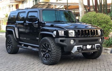 Harga Hummer H3