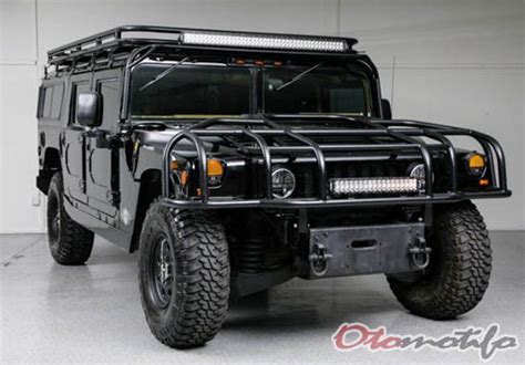 Harga Mobil Hummer H1