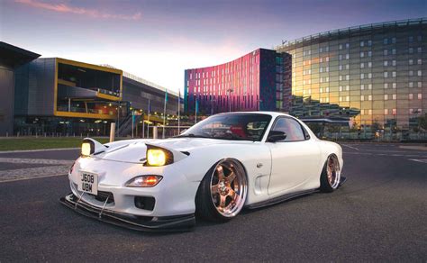 Harga Mobil Mazda RX-7