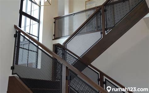 Harga Railing Tangga Per Meter