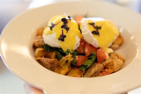 Hash Breakfast Eatery