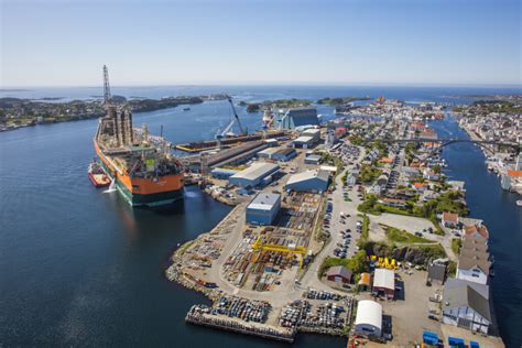 Haugesund Minibus Tour: A Helpful Review & Guide