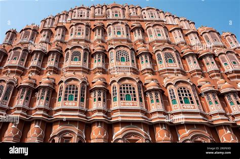 Hawa Mahal Detailed