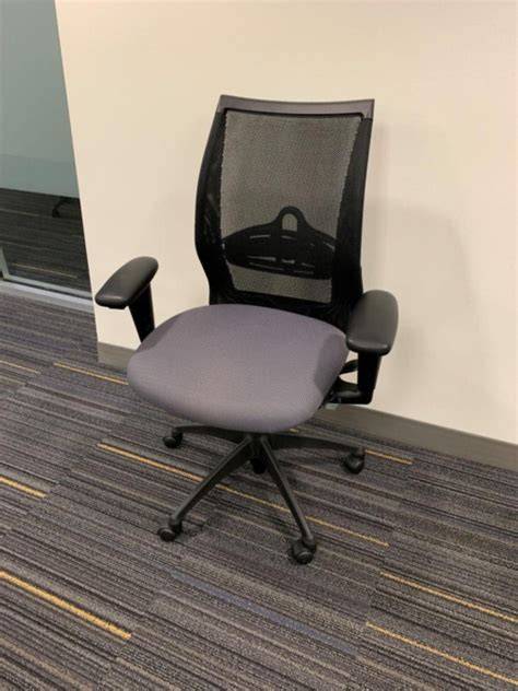 Haworth Improv He Chair
