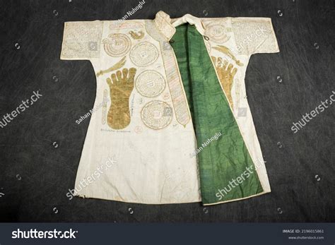 Hazrat Muhammad Dress
