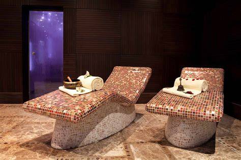 Heated Spa Lounge Chair