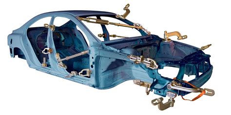 Hemlet Auto Body Repair Shop Interor