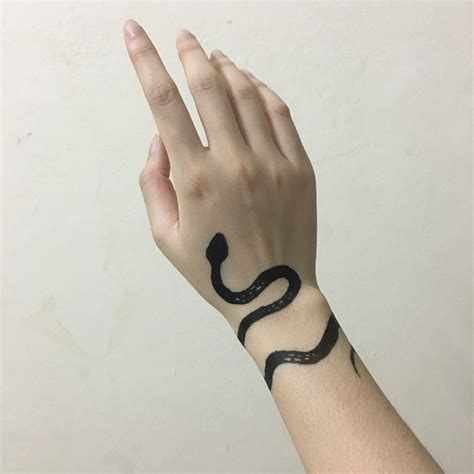 50 Snake Mehndi Design (Henna Design) 2019 Henna designs