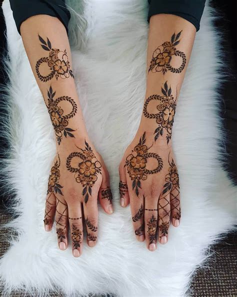 Latest Arabic Mehndi Designs Collection for Back Hand 2017