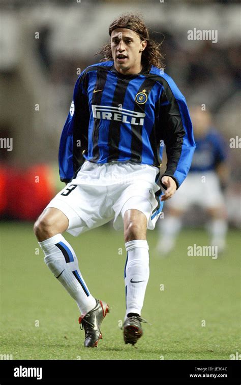 Crespo all'Inter nel 2002
