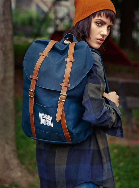 Herschel Retreat Backpack Outfit: A Stylish And Practical Choice For Every Day