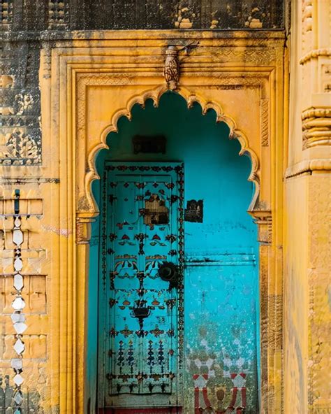 Hidden Alleys Varanasi