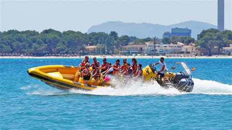 High speed boat trip