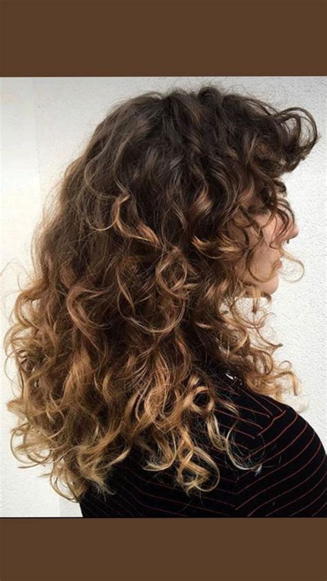 Highlighting Your Curls