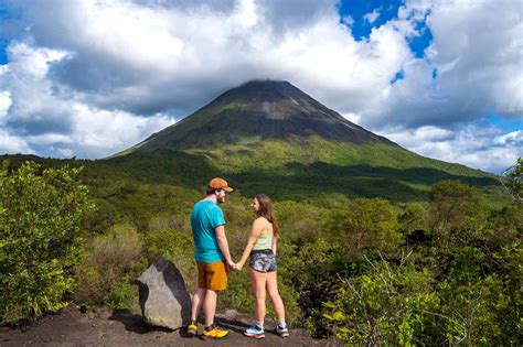 Hiking Arenal Volcano