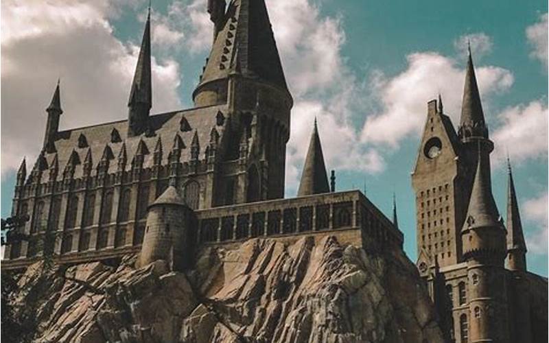 Hogwarts School Of Witchcraft And Wizardry Image