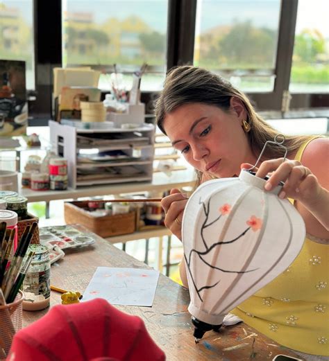 Hoi An lantern making workshop