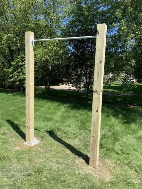 Homemade Outdoor Pull Up Bar
