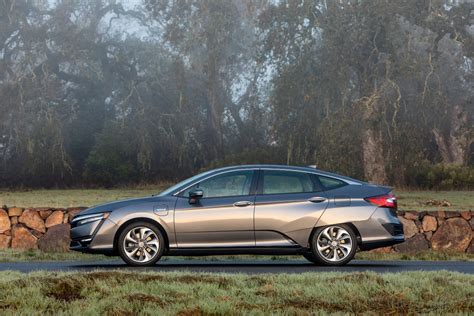 Honda Clarity Phev (2023) Cars: A Sustainable Option For The Future