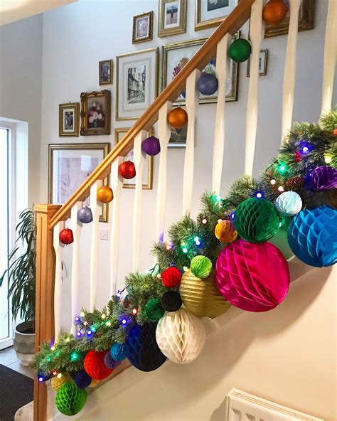 Honeycomb Stair Garland: Add A Touch Of Sweetness To Your Home