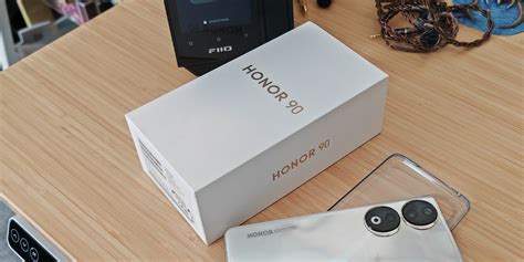 Honor 8C: What’s in the Box