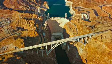 Tourist visiting Hoover Dam Bridge