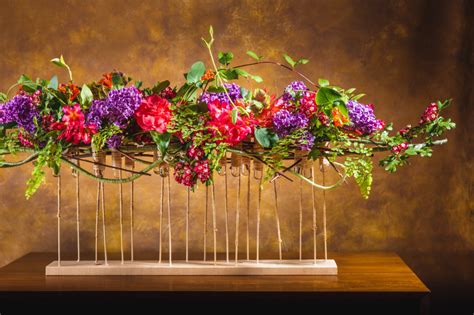 Exploring the Definition of Horizontal Floral Design