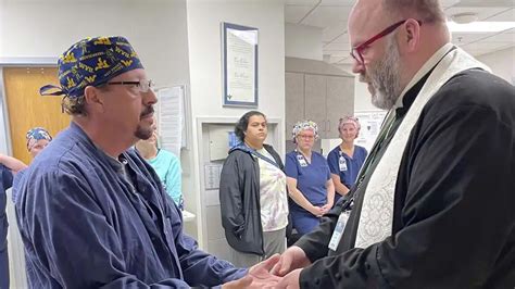 Steps to becoming a hospital chaplain