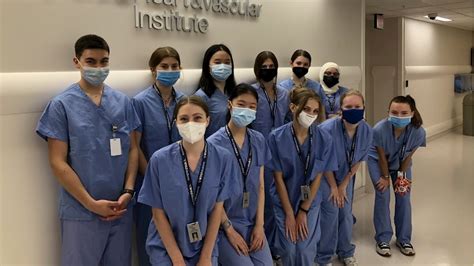 Hospital Volunteer For Highschool Students