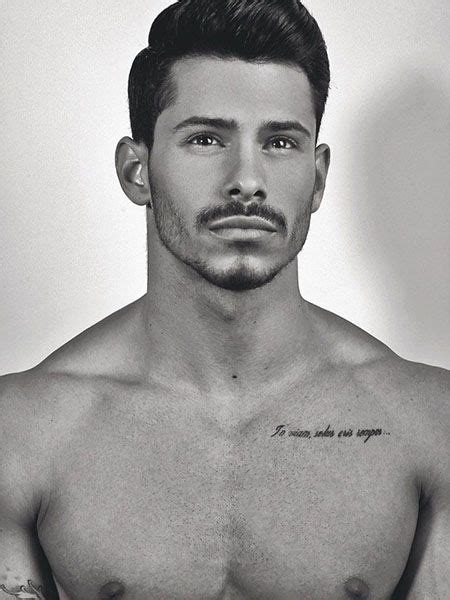 Hot Small Tattoos For Guys