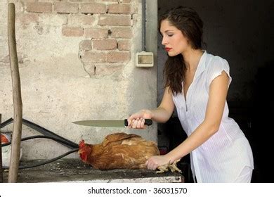 Hot Woman Kill Chicken