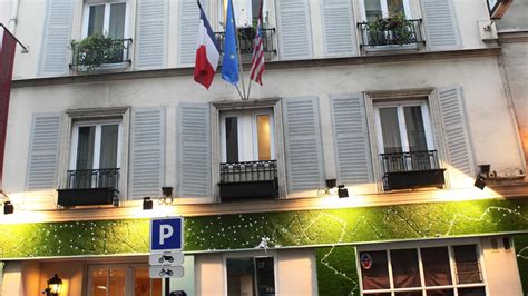 Hotel Monceau Wagram Paris lobby