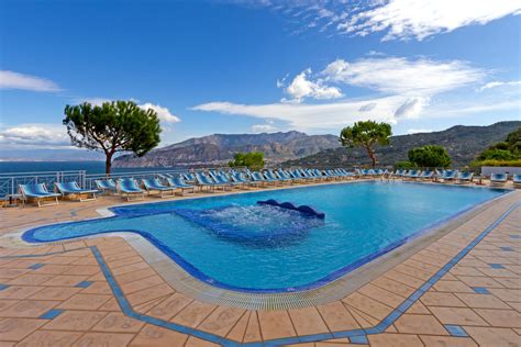 Pool Area at Grand Hotel President