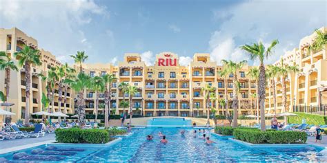 Hotel Riu Santa