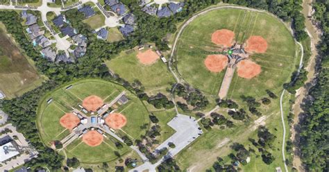 Discover the Height of Hospitality: Top Hotels near Collins Park in Spring TX