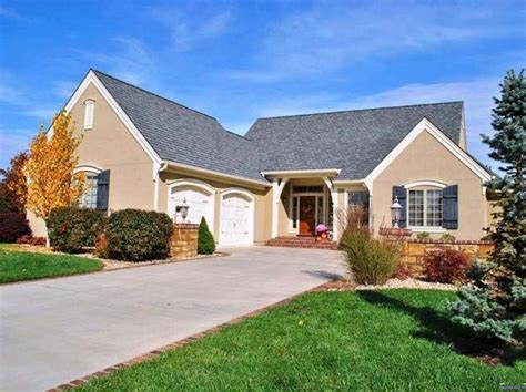 Find Your Dream Home in Heartwarming Topeka: Experience Comfort and Joy Through Houses for Sale!