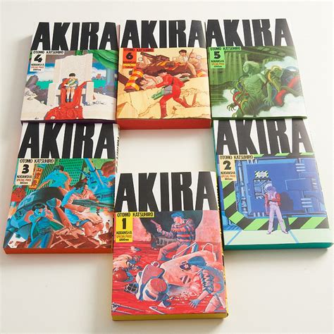 How Many Akira Books Are There?
