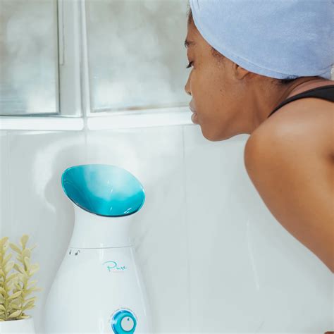 Step-By-Step Guide On How To Clean A Facial Steamer
