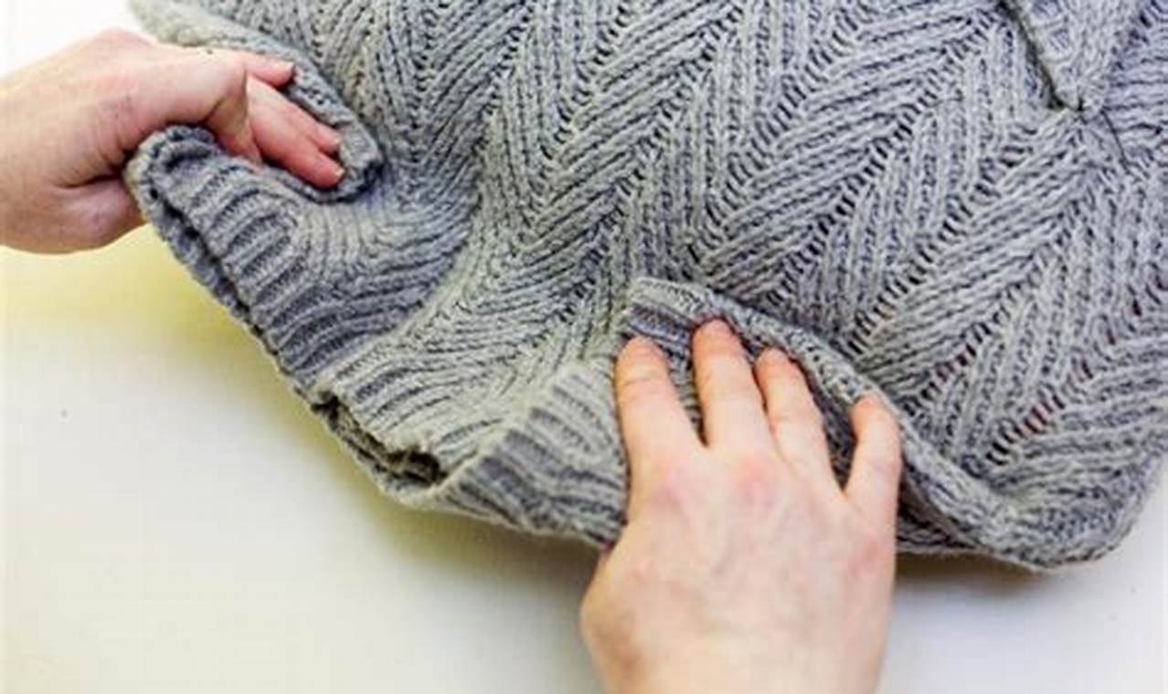 How To Make A Pillow Out Of A Sweater