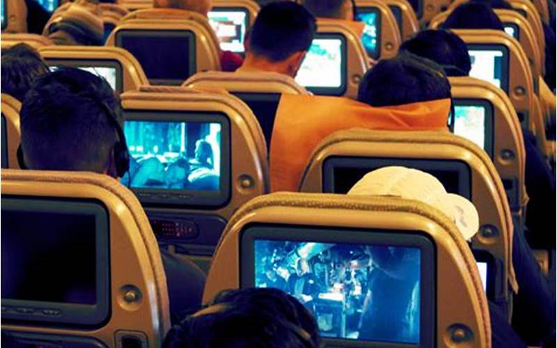 How To Make The Most Of Your In-Flight Movie Experience