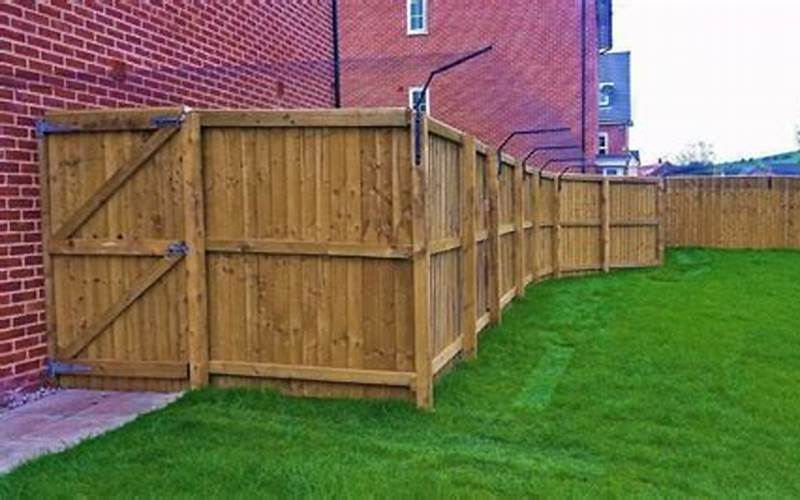 How To Preserve Privacy Fence: Tips And Tricks