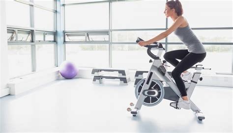 How to Calculate MPH on a Stationary Bike