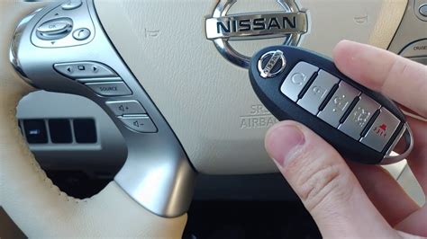 How to Open a Nissan Key Fob