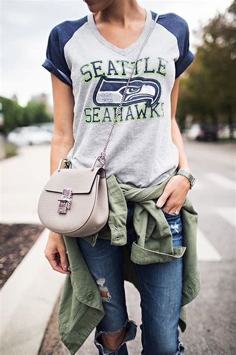 How to Wear the Seahawks' Colors in Style
