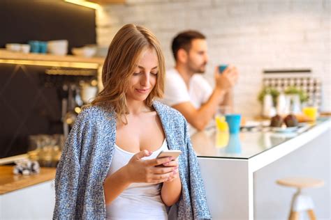 How Body Image Affects Relationships