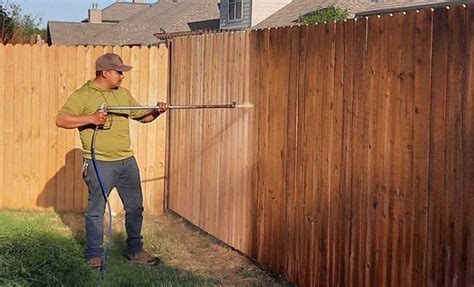 Fence property line regulations